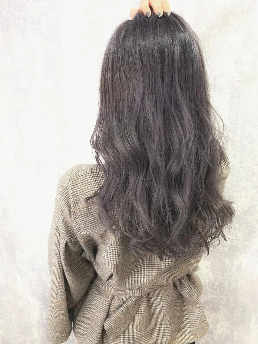 ロング カラー ヘアアレンジ アディクシーカラー バレイヤージュ ブリーチ ケアブリーチ デザインカラー カット ヘアカラー Zina福岡天神🪞 髪質改善🪞レイヤーのヘアスタイル