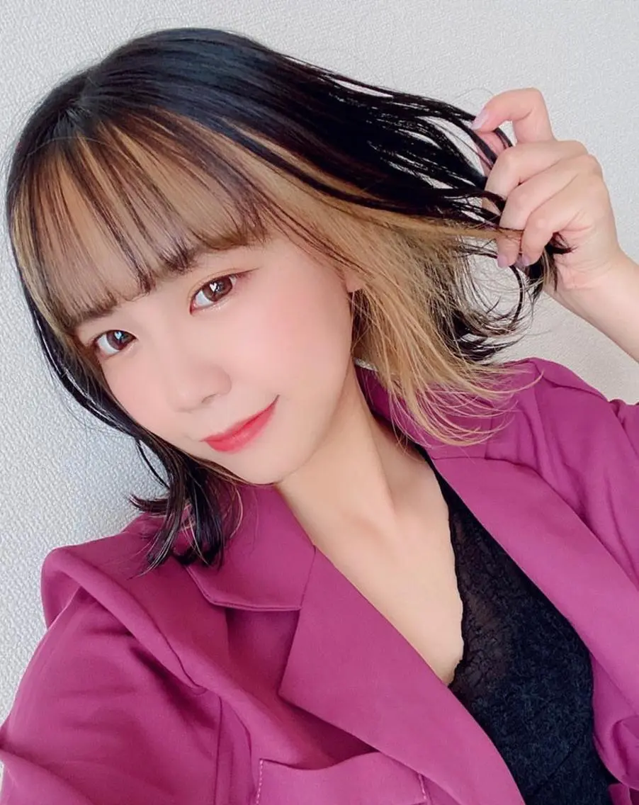 ミディアム ヘアカラー タカツド ユウキのヘアスタイル