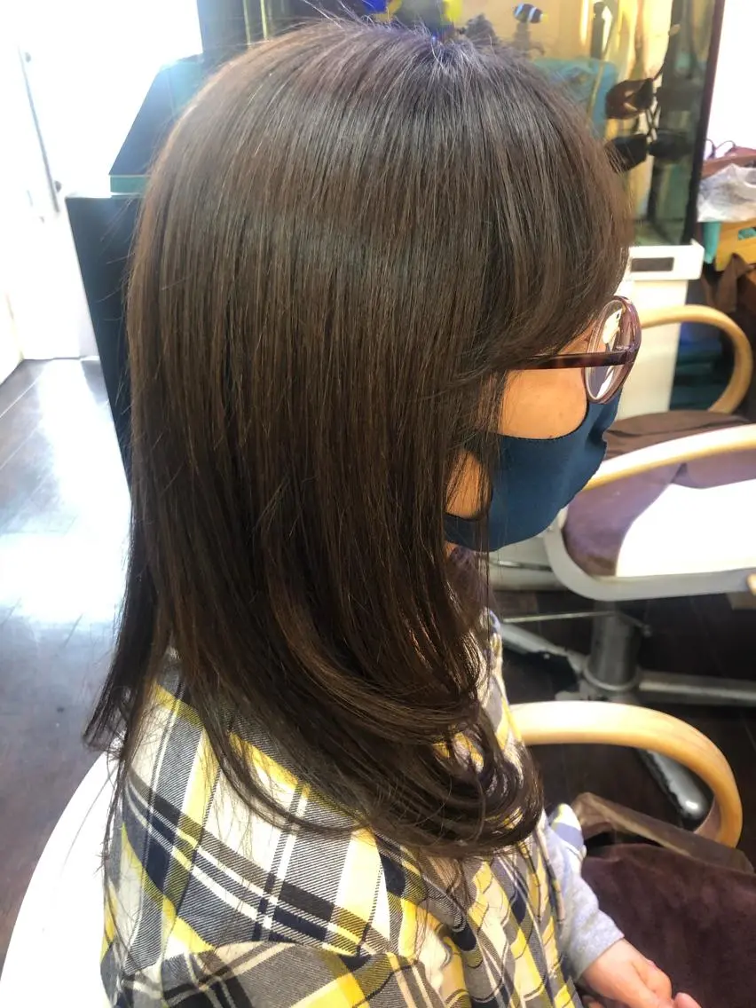セミロング カラー パーマ 桧山 真のヘアスタイル