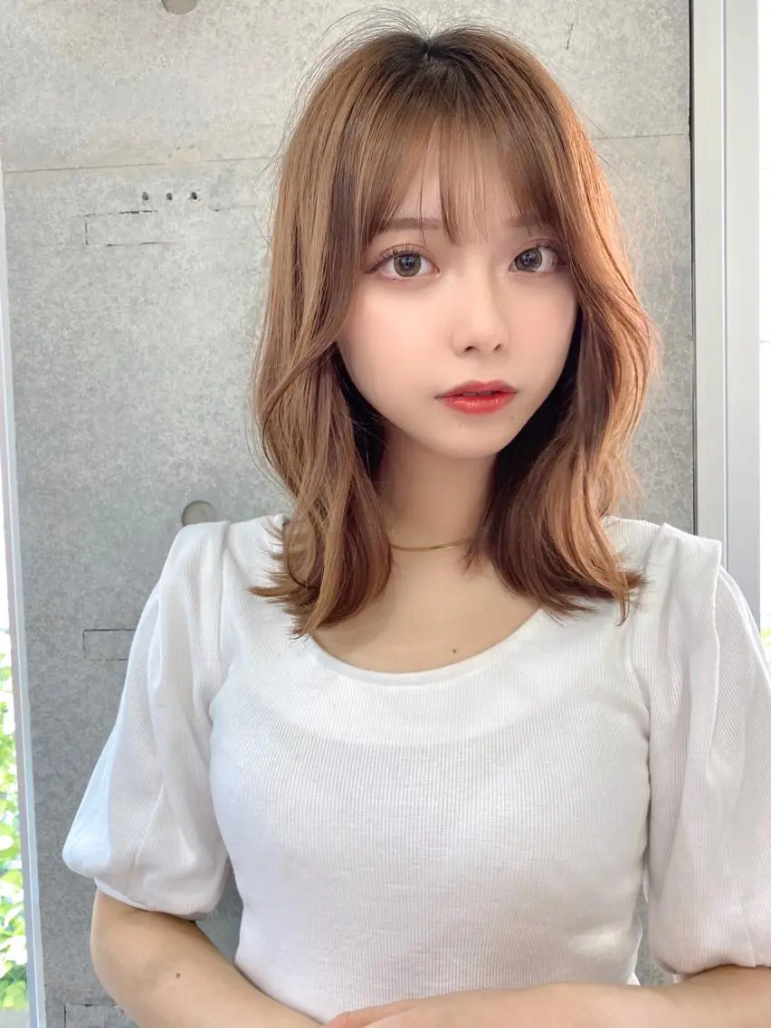 ミディアム カラー ベージュカラー くびれヘア くびれレイヤー レイヤーカット 似合わせレイヤー 🇰🇷荒木洋文のヘアスタイル
