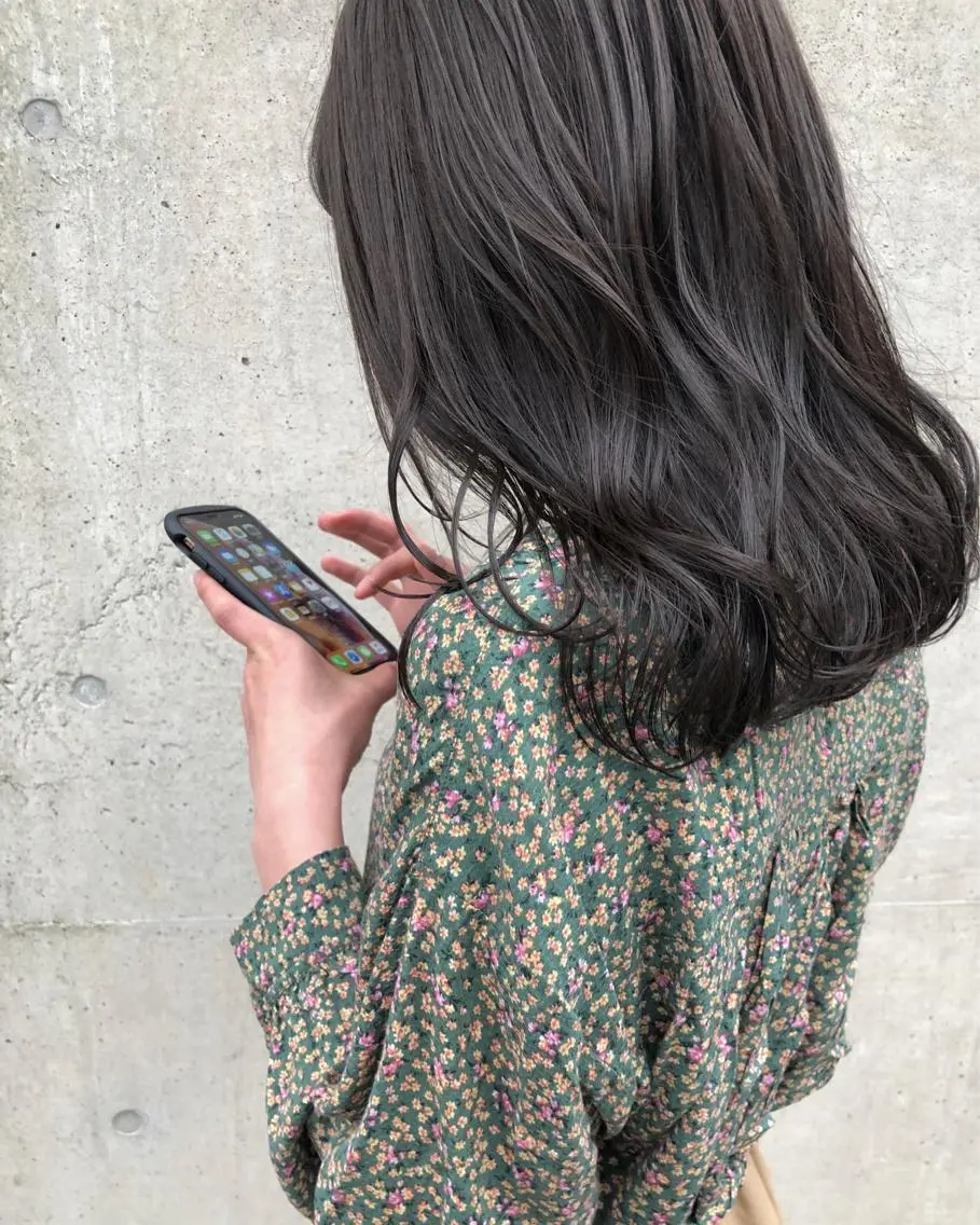 セミロング カラー ベージュカラー オリーブベージュ フレンチボブパーマ Yuukiのヘアスタイル