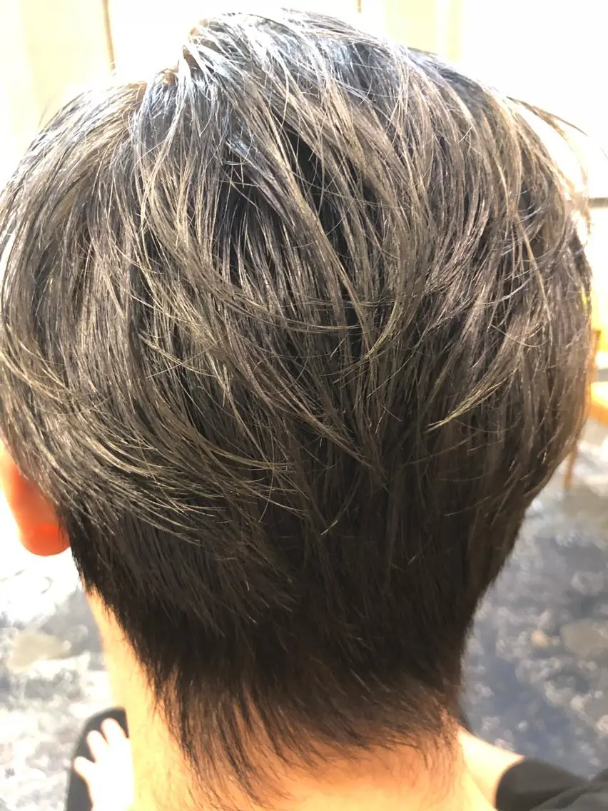 ショート カラー AYAKA 下北沢suuのヘアスタイル
