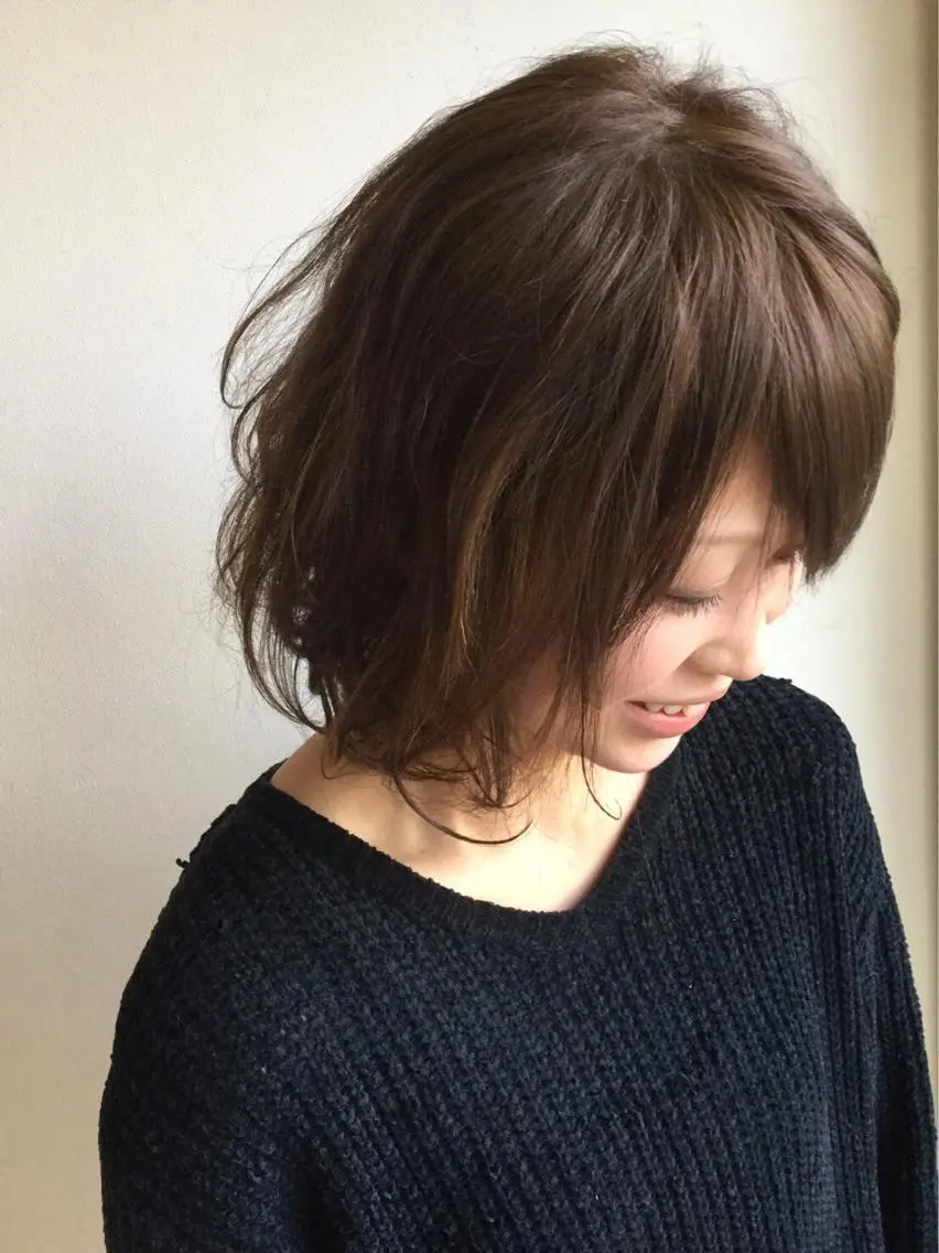 ミディアム カラー ハイライトカラー ハイライト ✨白髪ぼかし 🍀MINAKO☆のヘアスタイル