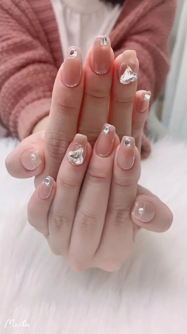 ネイル ハンドネイル ハンドケア 🦋ネイルサロン ブラン🌈ゆりのネイルデザイン