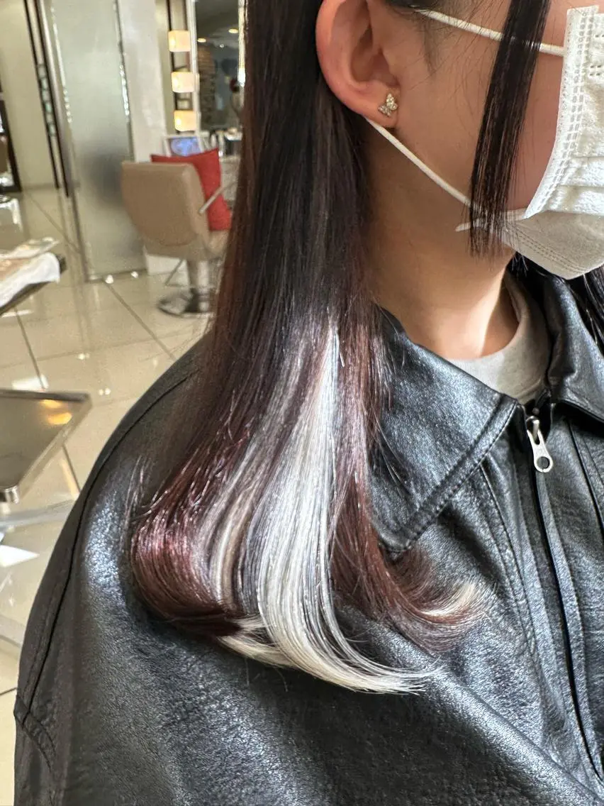 ミディアム シールエクステ✨️韓 国羽エクステ🪽和希のヘアスタイル