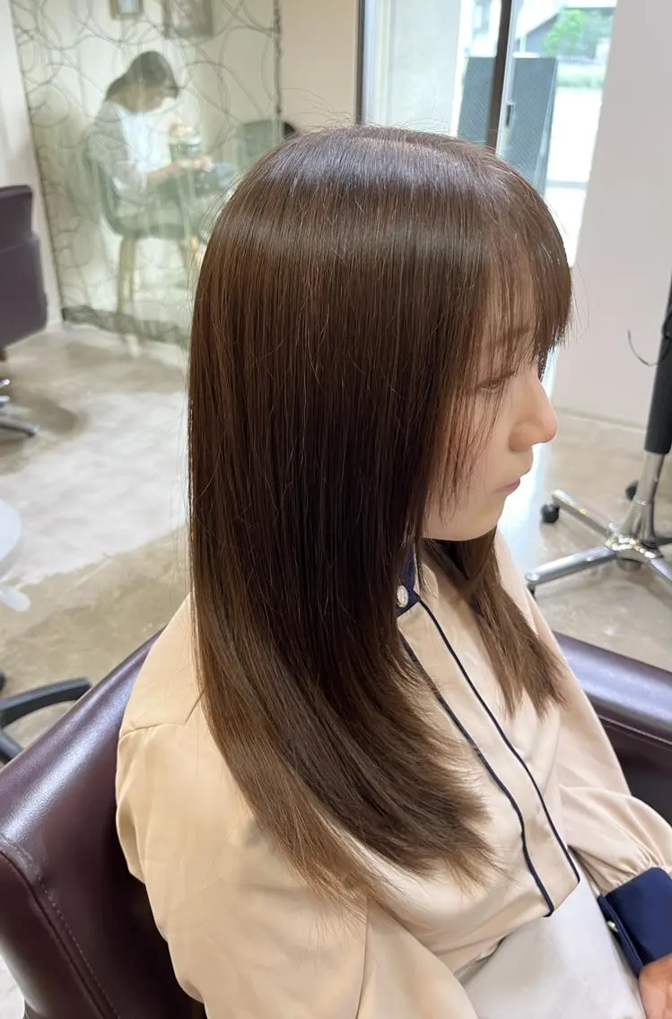 ロング 顔周りカット レイヤーカット カット ヘアカラー トリートメント 澤崎 希望のヘアスタイル