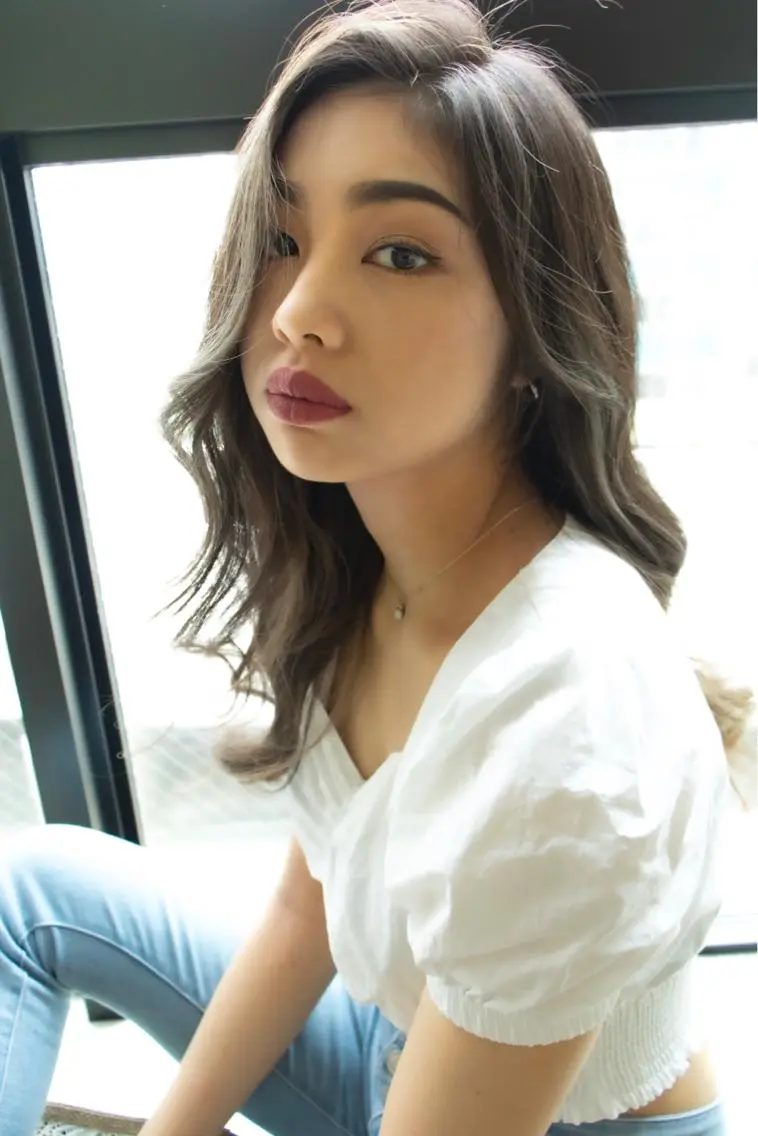 セミロング lit hair 髪質改善サロンのマツエク・マツパデザイン