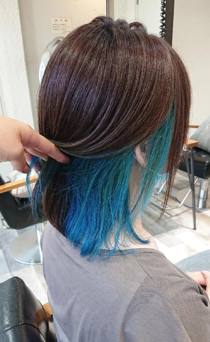 ミディアム カラー ブルーカラー インナーカラー 艶カラー/インナー /グラデ/大西小百合のヘアスタイル