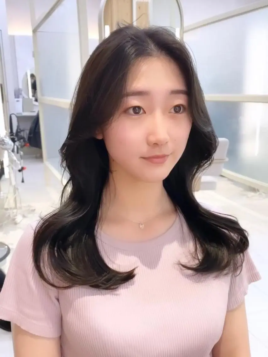 セミロング くびれヘア くびれレイヤー レイヤーカット カット ヘアカラー トリートメント 韓国くびれレイヤー 🇰🇷はづきのヘアスタイル