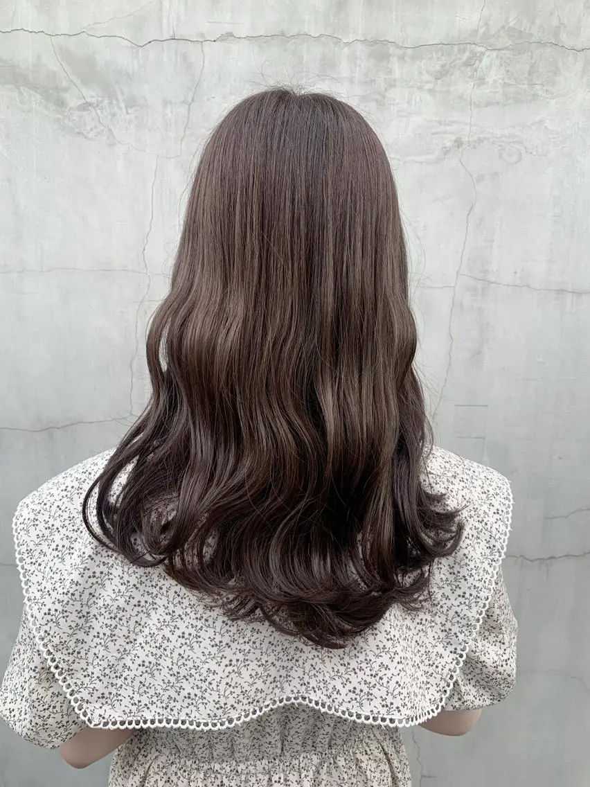 ロング カラー ヘアアレンジ カット ヘアカラー トリートメント yuka .のヘアスタイル