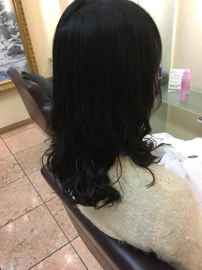 セミロング アニメカラー髪質改善 🎀🐰堀川智史🎀のヘアスタイル