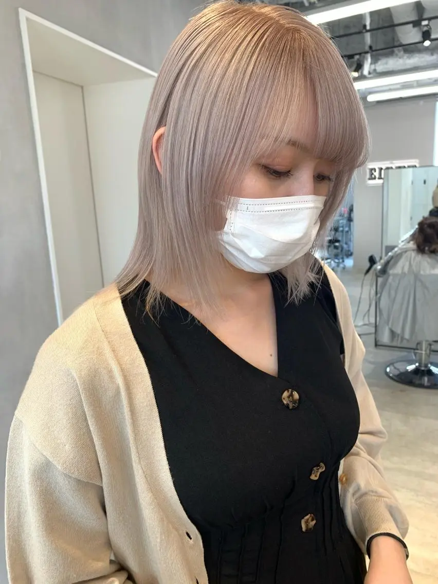 ミディアム カラー カット ヘアカラー トリートメント ハイトーン特化サロン 代表 中谷蓮のヘアスタイル