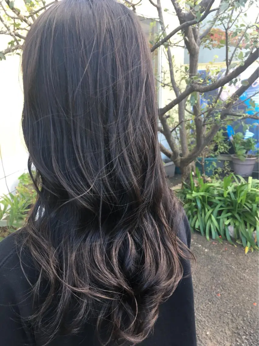 セミロング カラー トリートメント ヘアカラー トリートメント KOH コウのヘアスタイル