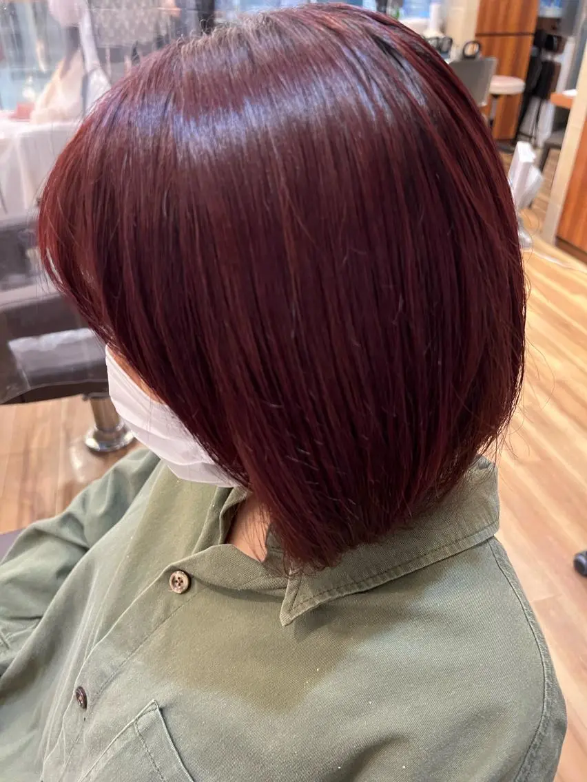 ショート カラー ブリーチ ブリーチなしカラー ピンクカラー しみず さくら🌸のヘアスタイル