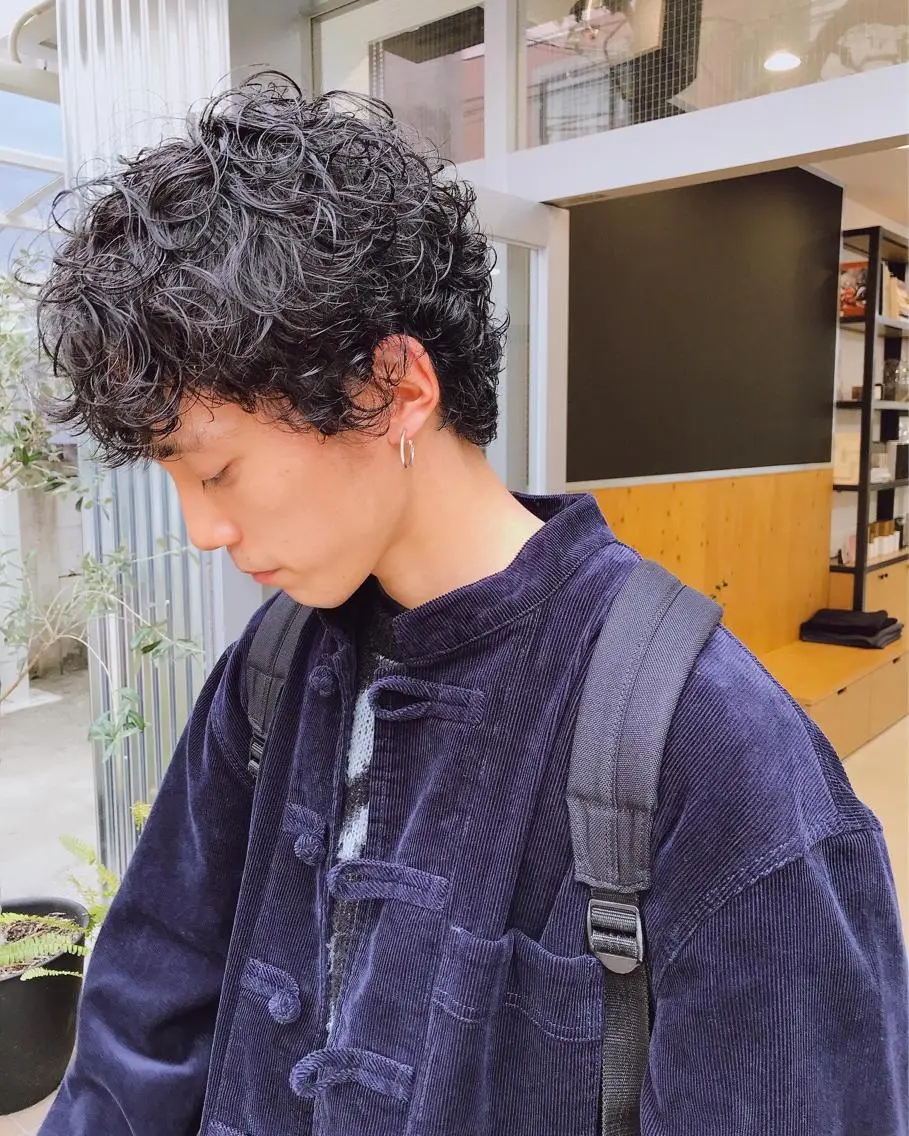 ショート パーマ メンズ カット ヘアカラー パーマ 縮毛矯正 トリートメント メンズパーマ タカキリョウのヘアスタイル