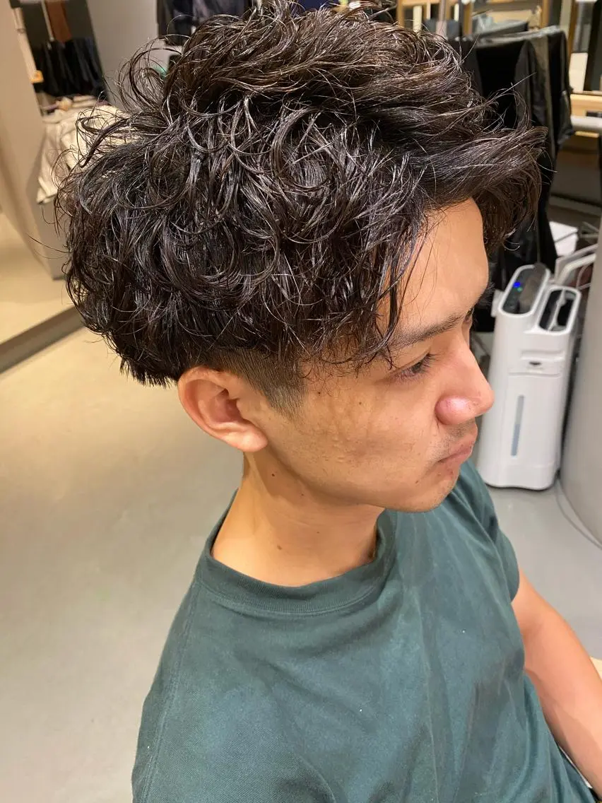 ショート パーマ メンズ カット パーマ 梅田茶屋町メンズ 専門美容師 山元一平のヘアスタイル