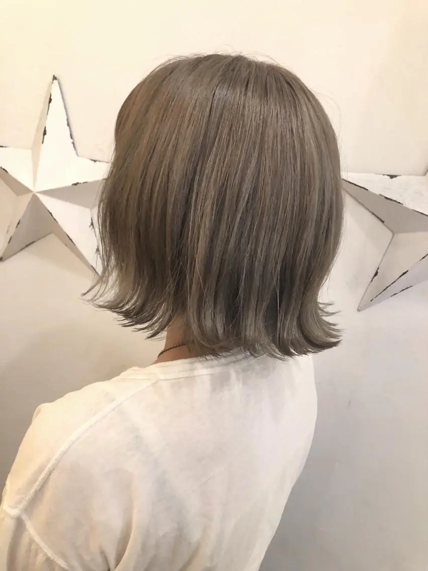 ショート カラー ダブルカラー nailist mana𖤐´-のネイルデザイン