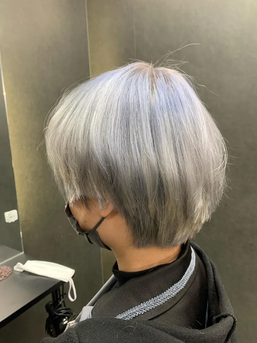 ショート カラー カット ヘアカラー bateau よしきのヘアスタイル