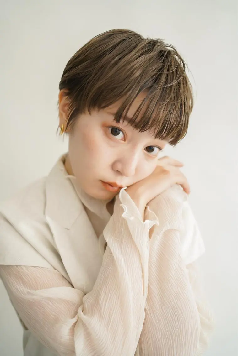 ショート en-te:堀 恵里那のヘアスタイル