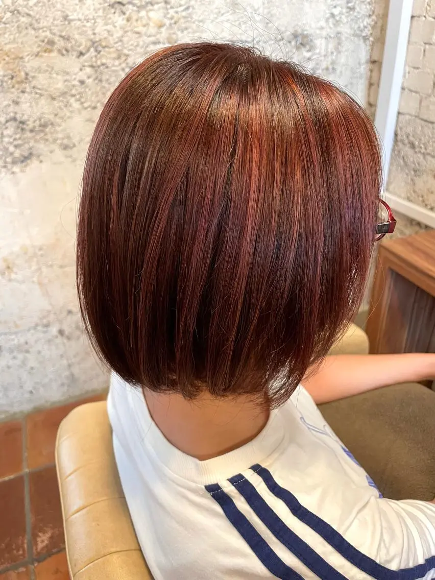 ミディアム 杉原 向日梨のヘアスタイル