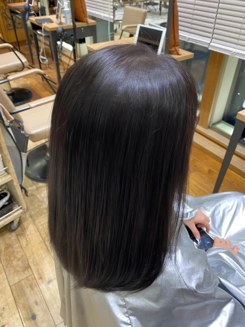 カラー 銀座/レイヤー 顔周りカット溝手優太のヘアスタイル