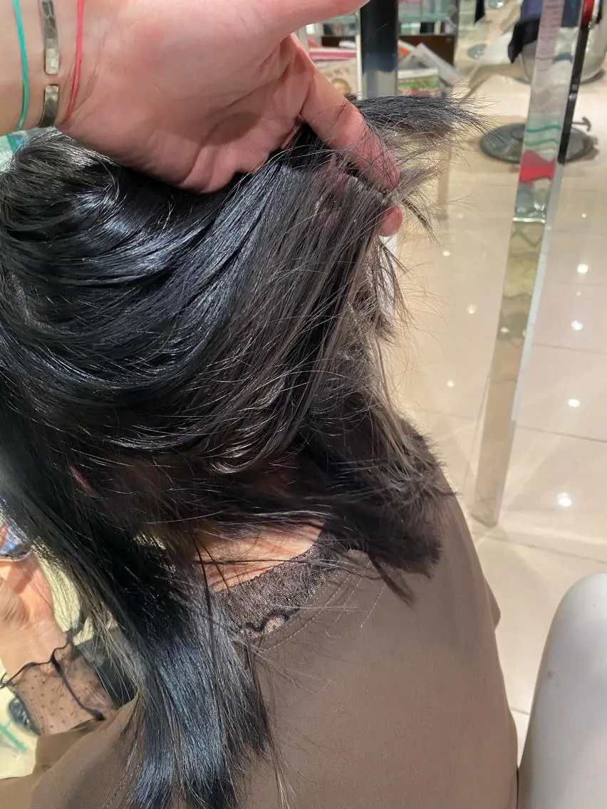 ミディアム カラー 髪質改善・縮毛矯正 白根凌二のヘアスタイル