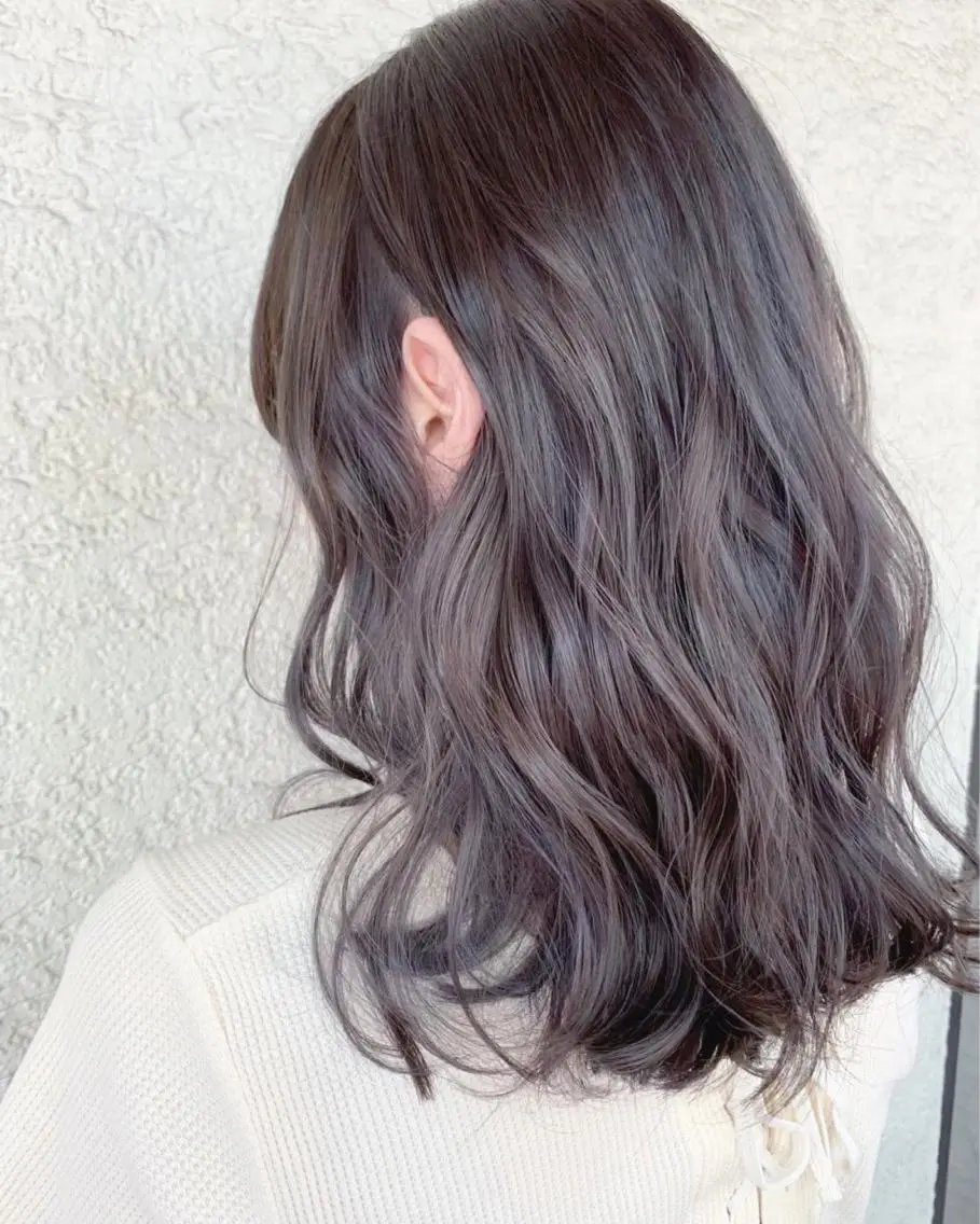 セミロング カラー 艶髪・酸性ストレート フリツのヘアスタイル