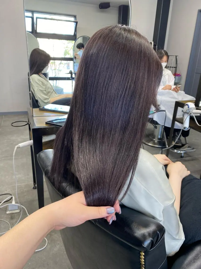 ロング maco 艶感ハイトーン🦋のヘアスタイル