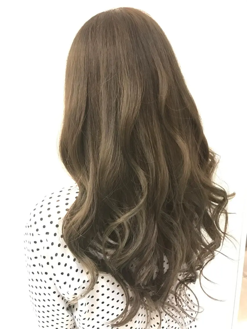 ミディアム アッシュ ヘッドスパ 髪質改善 ACTのヘアスタイル