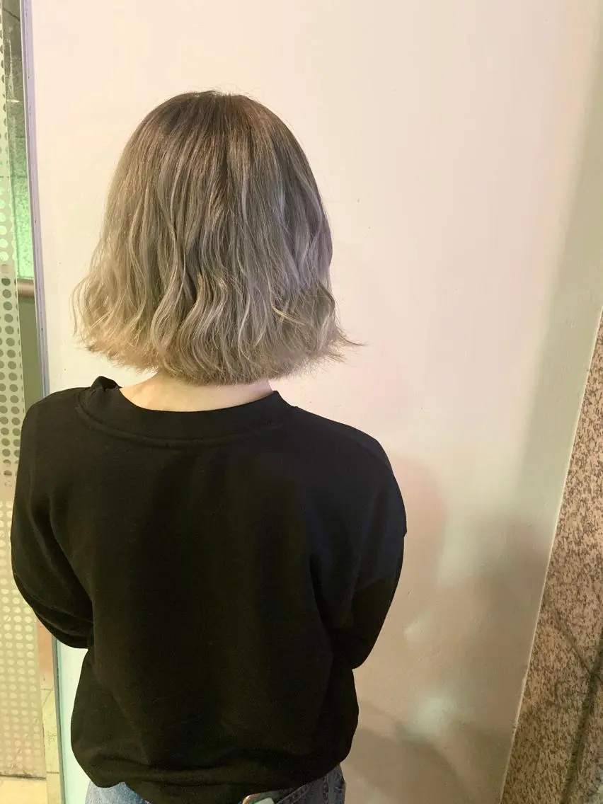 ショート カラー 🐺ウルフ/レイヤー 似合わせ‎🤍沙羅のヘアスタイル