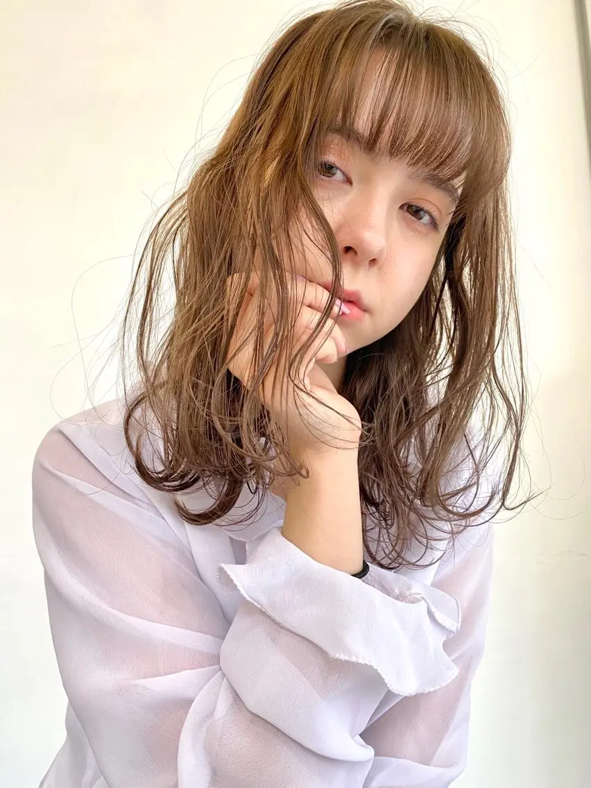 ミディアム カラー ブリーチ ダブルカラー カット ヘアカラー 天神/髪質改善/艶 カラー/Nina🤍のヘアスタイル