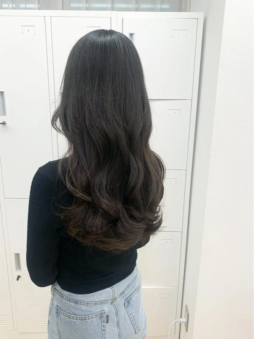 ロング 韓国風ヘア レイヤーカット cirrus🕊 山縣あかりのヘアスタイル