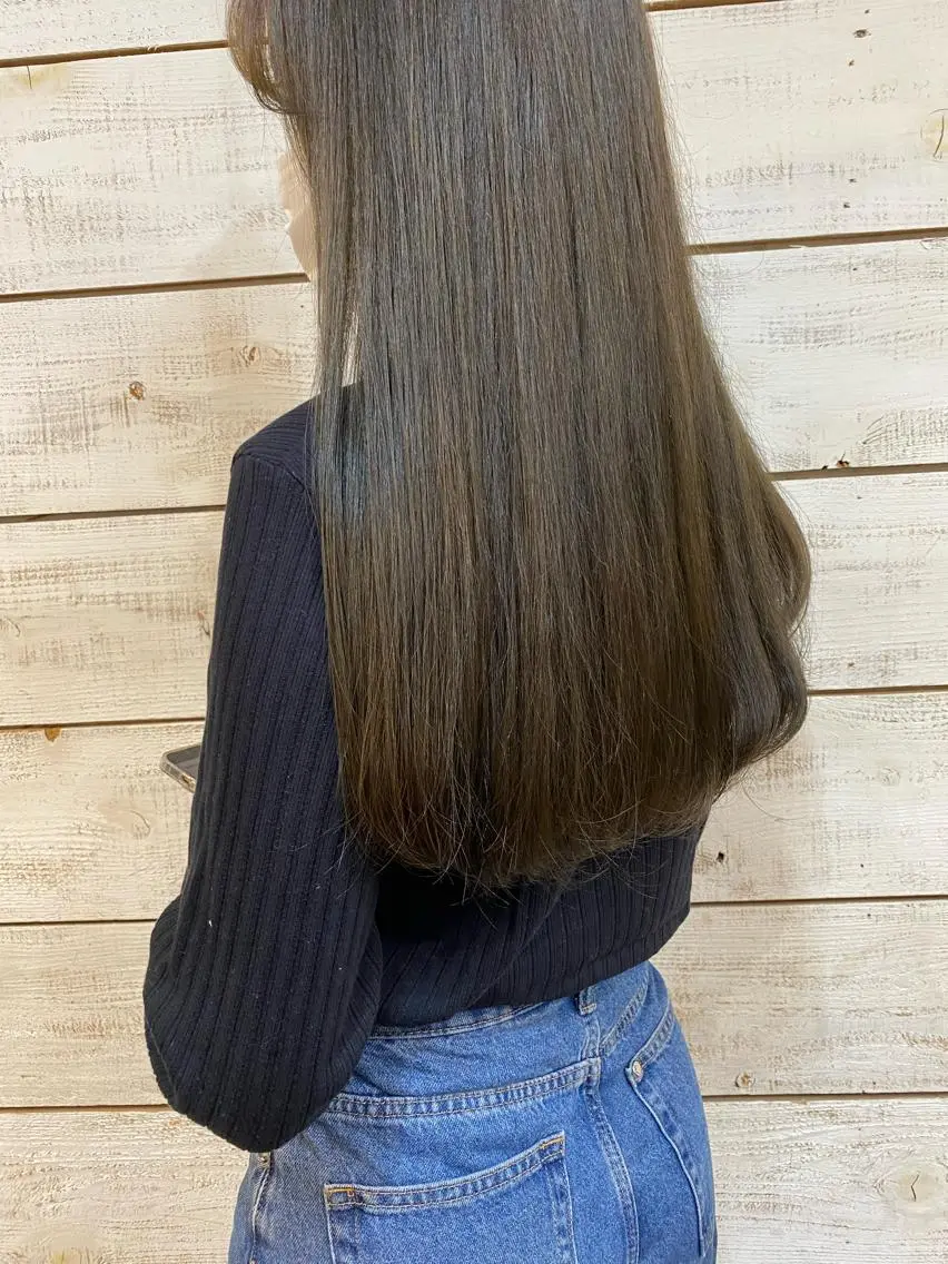カラー ブリーチ ブリーチなしカラー やました もえかのヘアスタイル