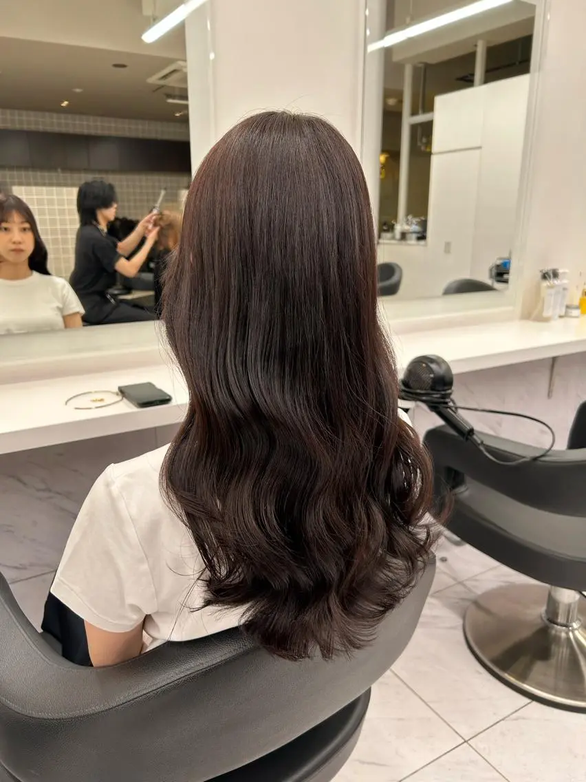 ミディアム カラー パーマ ヘアアレンジ メンズ キッズ ネイル マツエク・マツパ アイブロウ 🦋縮毛/韓国レイヤ ー/透明感カラー🦋のヘアスタイル