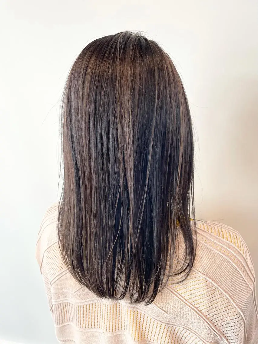 ロング カラー ハイライトカラー ハイライト FLAGS YAMATOのヘアスタイル