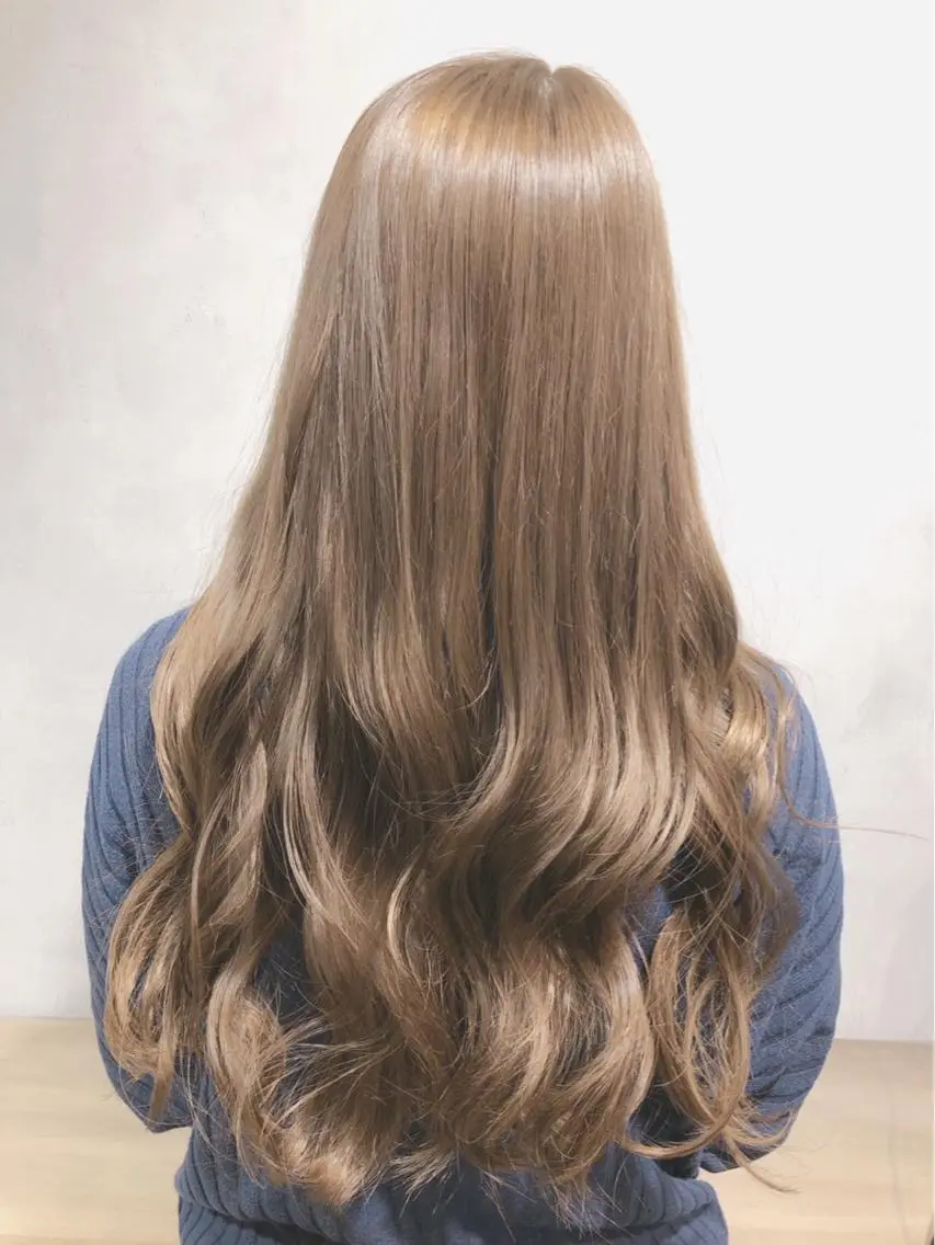 ロング カラー ブリーチ ブリーチなしカラー カット ヘアカラー トリートメント ブリーチなしWカラー ✨縮毛矯正✨ワタベのヘアスタイル