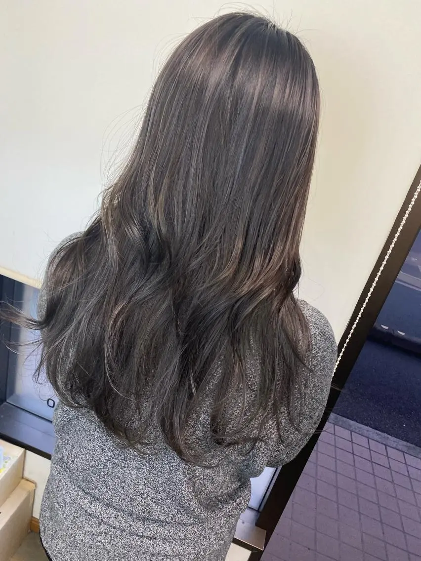 ロング カラー ヘアカラー トリートメント ブリーチカラー🫧 森　凪沙のヘアスタイル