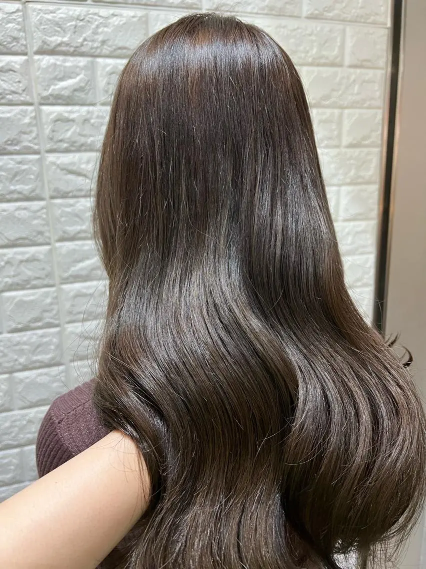 ロング カラー ベージュカラー ブラウンカラー ショコラグレージュ チョコレートブラウン ココアベージュ カット ヘアカラー トリートメント 艶髪 ♡Tomiyaのヘアスタイル