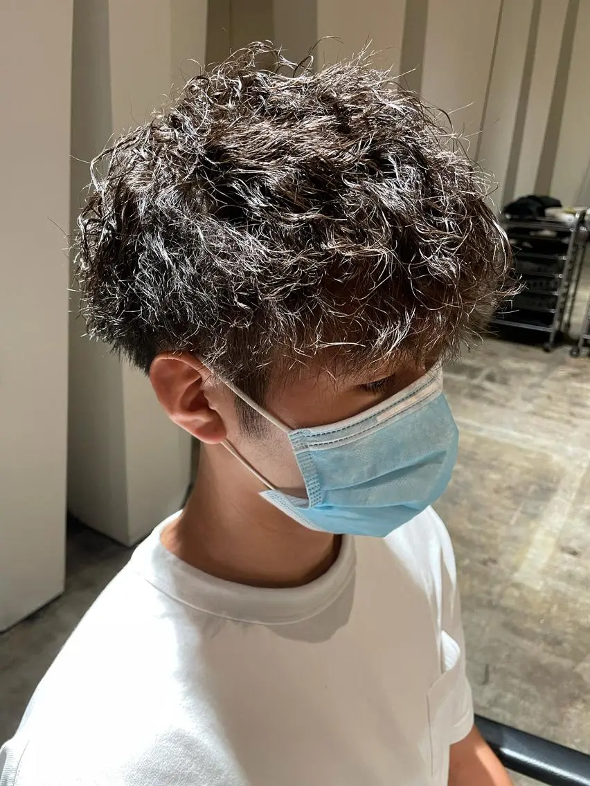 メンズ メンズパーマ メンズツイストパーマ ツイストパーマ 新井啓介 宇都宮美容師のヘアスタイル