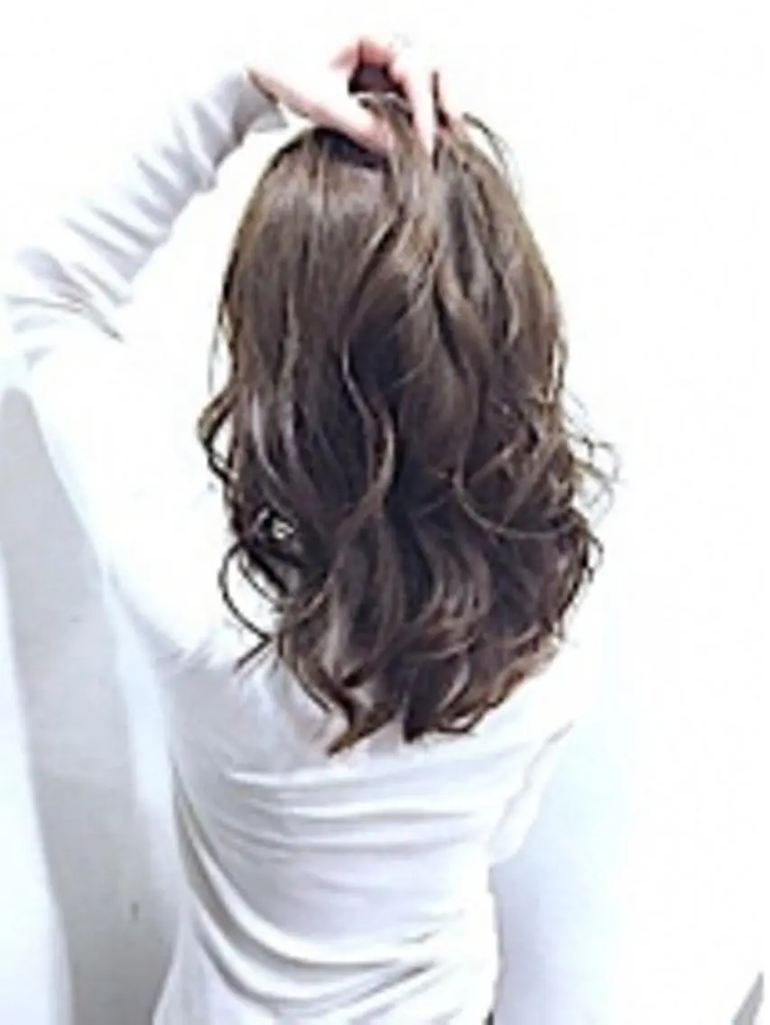 セミロング カラー カット パーマ トリートメント セシルヘアー博多  手島のヘアスタイル