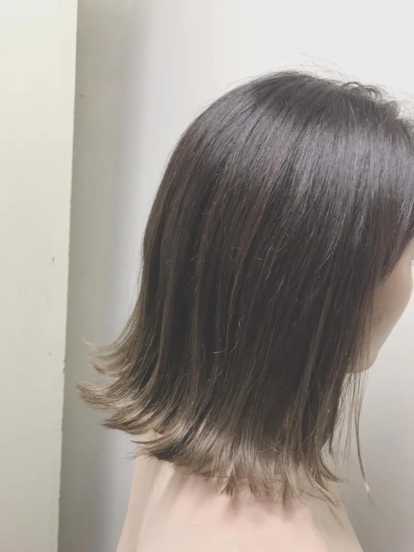 ミディアム カラー グラデーションカラー ヤマナカ エリカのヘアスタイル