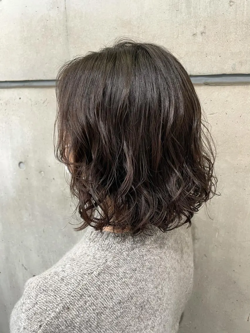 ミディアム パーマ カット パーマ 髪質改善 縮毛矯正/ レイヤー/銀座/本木のヘアスタイル