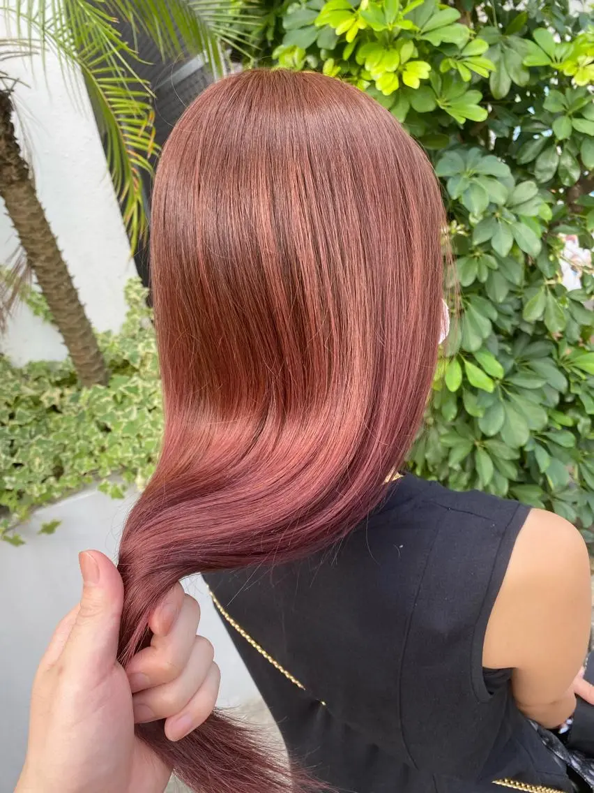 セミロング カラー ベージュカラー ピンクカラー ピンクベージュ カット ヘアカラー トリートメント 髪質改善特化 長澤友哉のヘアスタイル