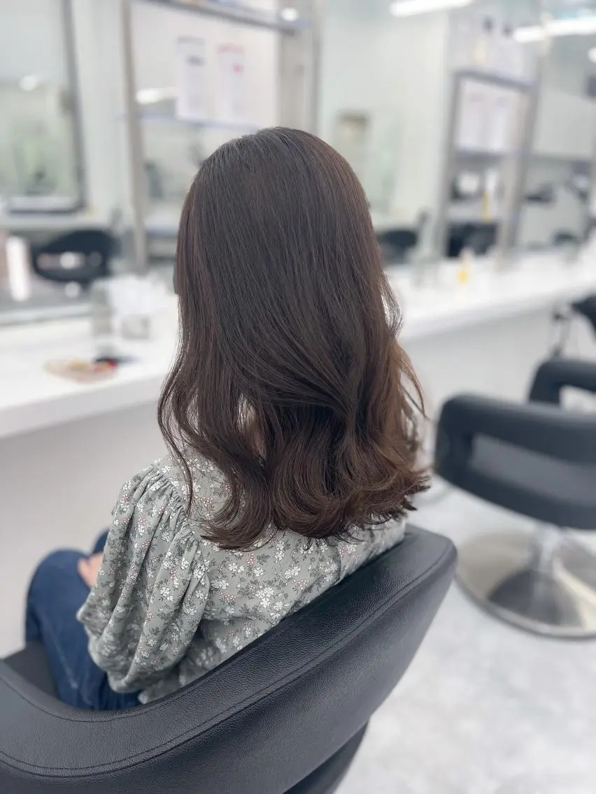 ロング カラー ウルフカットマスター みつきのヘアスタイル