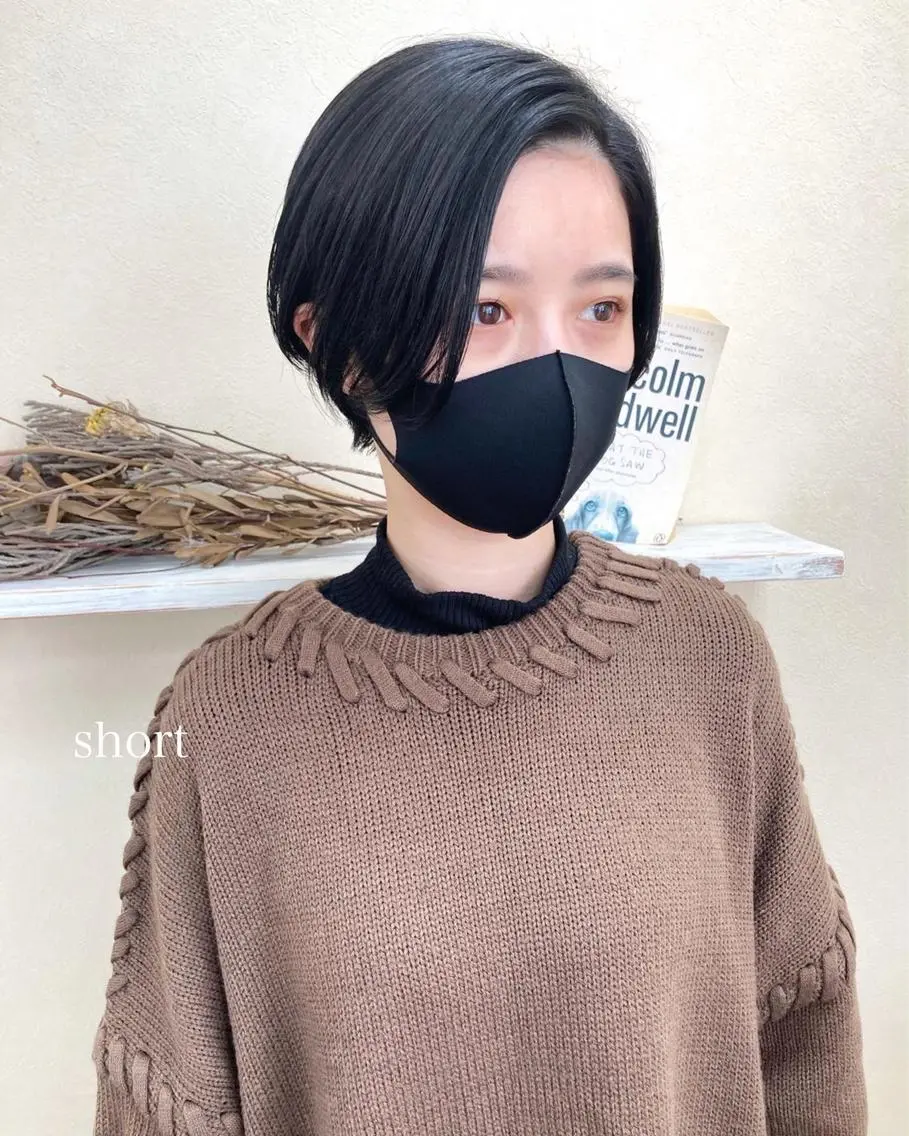 ショート カラー 切りっぱなしボブ ショートボブ ハンサムショート ボブ ショートヘア カット ヘアカラー トリートメント 初めてのショート お任せください✂️のヘアスタイル