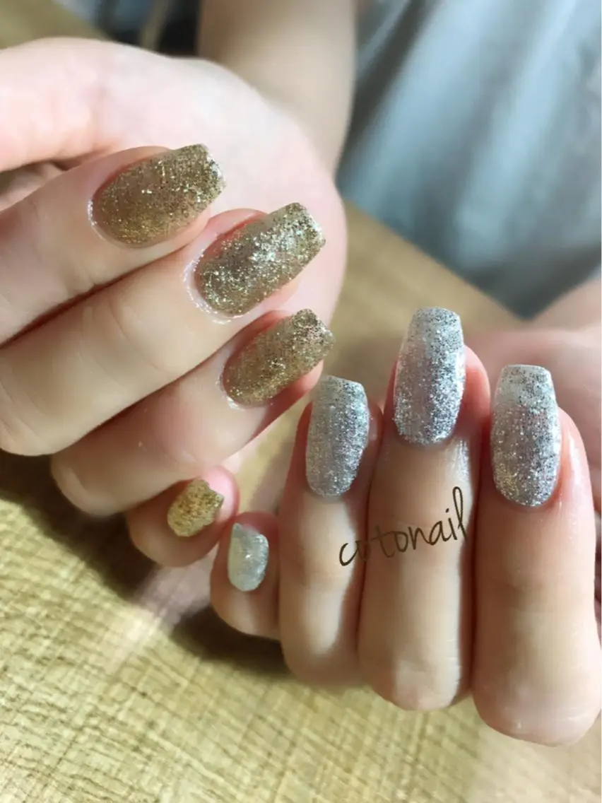 ロング ネイル シンプルネイル ツメトマツゲ .のネイルデザイン
