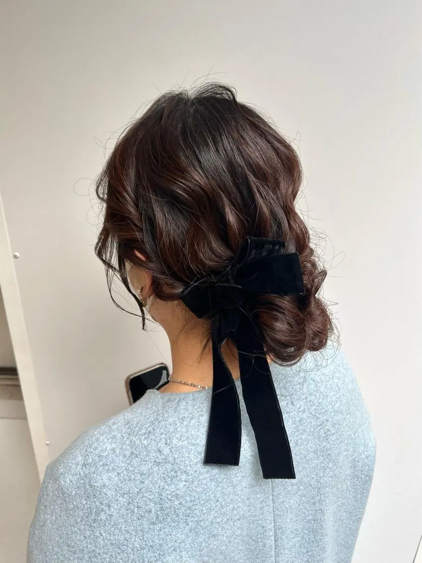 ミディアム ヘアアレンジ 結婚式・ブライダル ヘアセット 卒業式お呼ばれ🕊️ ヘアセット✴︎ミキのヘアスタイル