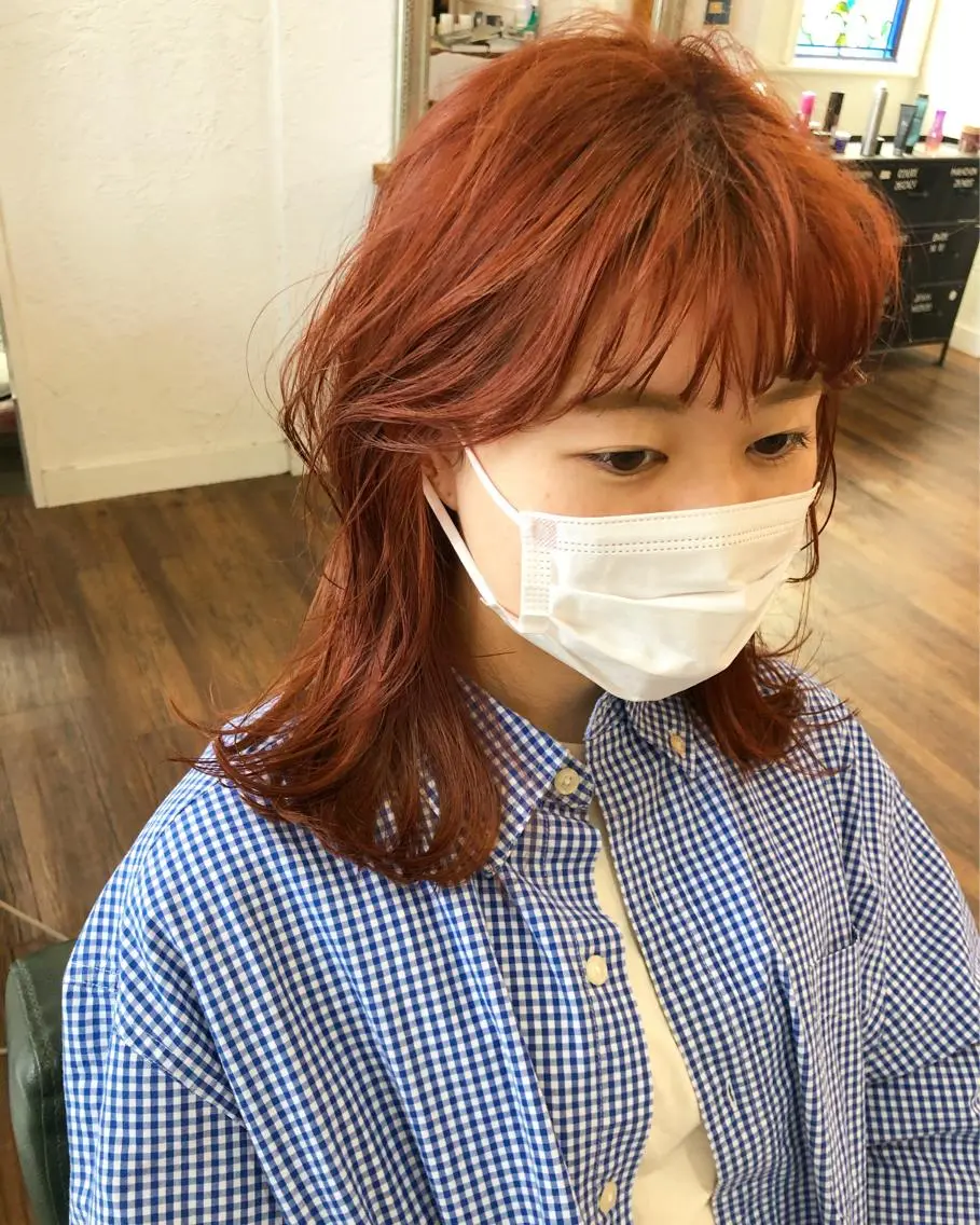 ミディアム カラー ブラウンカラー オレンジ オレンジブラウン カット ヘアカラー 縮毛矯正 トリートメント 江原 彩華のヘアスタイル