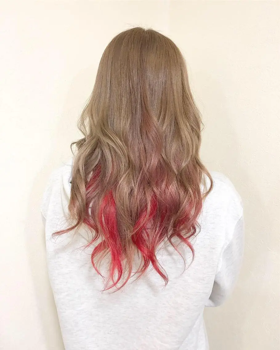 ロング ヤマグチ ヒカルのヘアスタイル