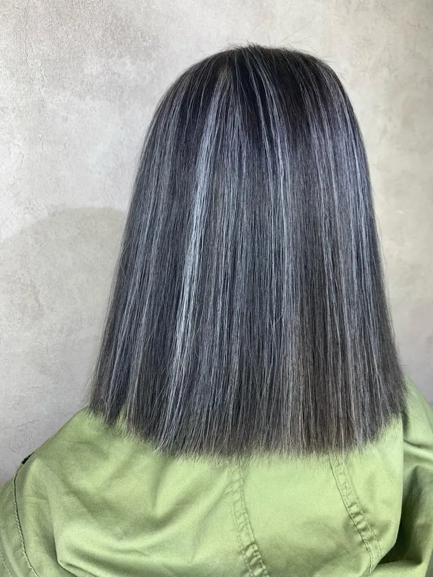 ミディアム 西村 雄二/エクステのヘアスタイル